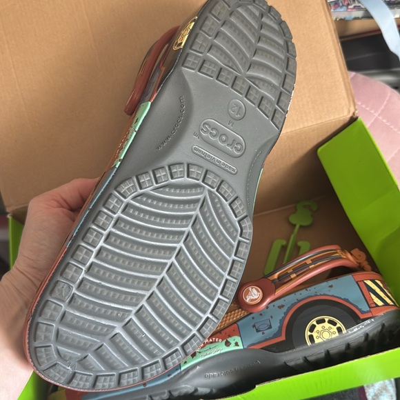 CROCS x DISNEY CARS TOW MATER MENS CROCS SIZE 12 - Picture 7 of 9